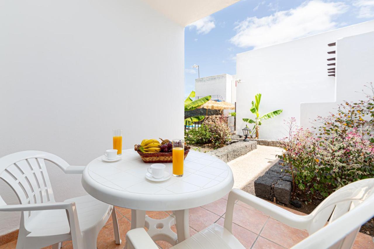 Apartamentos Las Lilas (Adults Only) Puerto del Carmen  Exterior photo