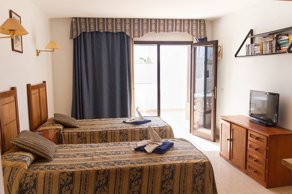 Apartamentos Las Lilas (Adults Only) Puerto del Carmen  Exterior photo